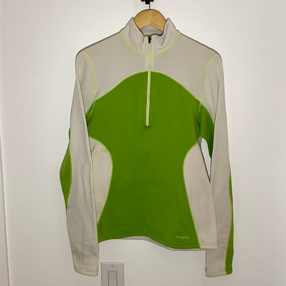Patagonia women’s half zip Polartec fleece